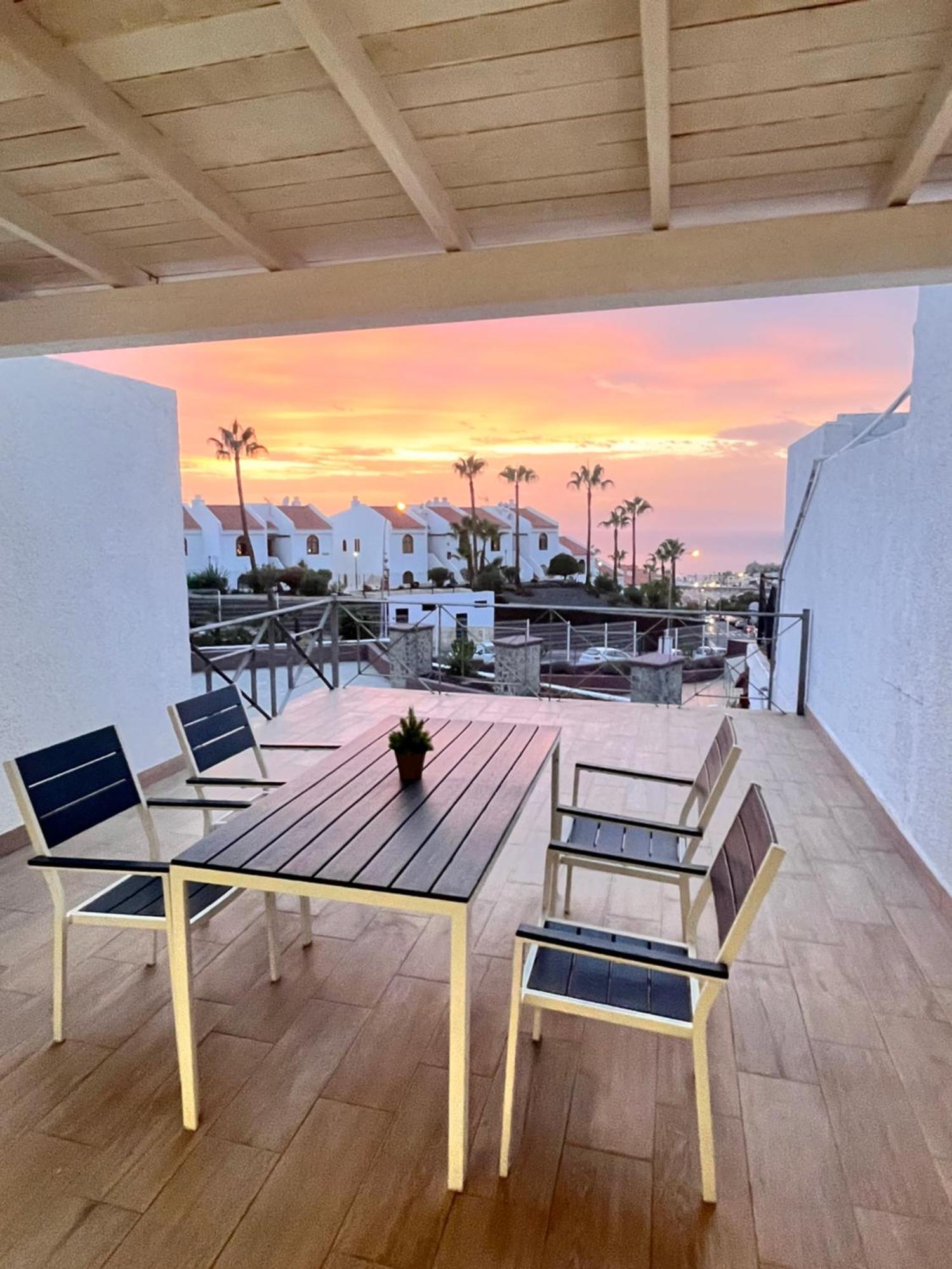 Sunshine Beach Apartments 阿德耶 外观 照片